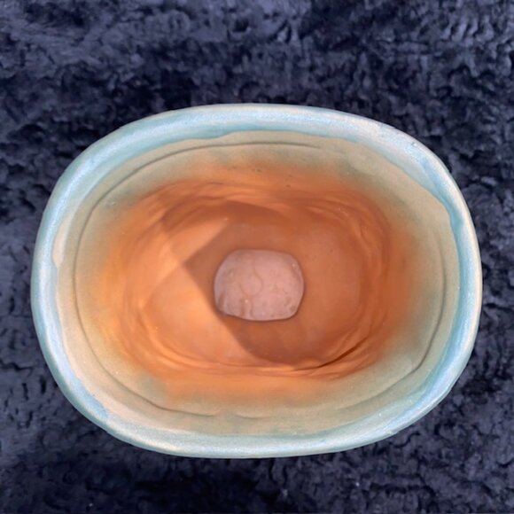 REPRODUCTION Roseville Pottery Vase - Jonquils, Circa 1996 - Picture 6 of 10